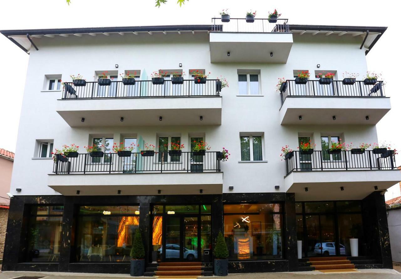 Emerald Boutique Hotel Tirana Eksteriør billede