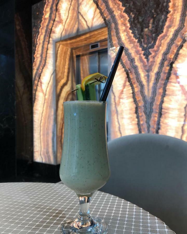 Emerald Boutique Hotel Tirana Eksteriør billede